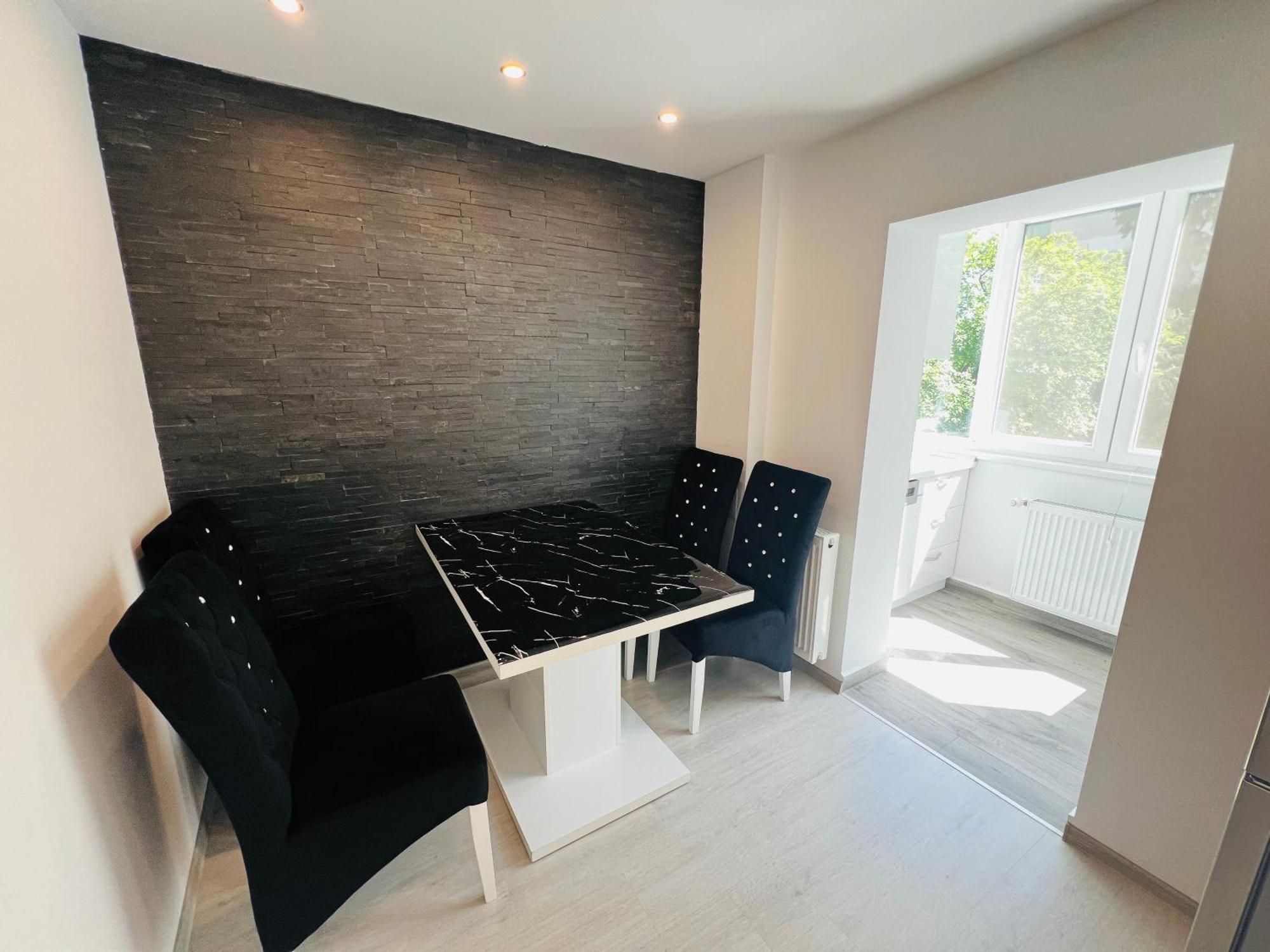 The White Pearl Apartment Oradea Εξωτερικό φωτογραφία